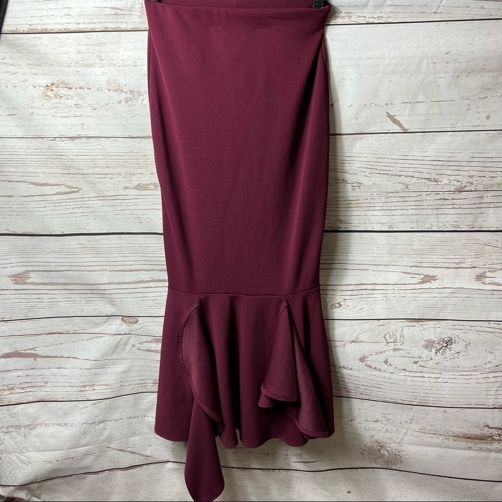 Nwt Fashion Nova Twilight Ruffle Skirt Oxblood - Picture 2 of 7